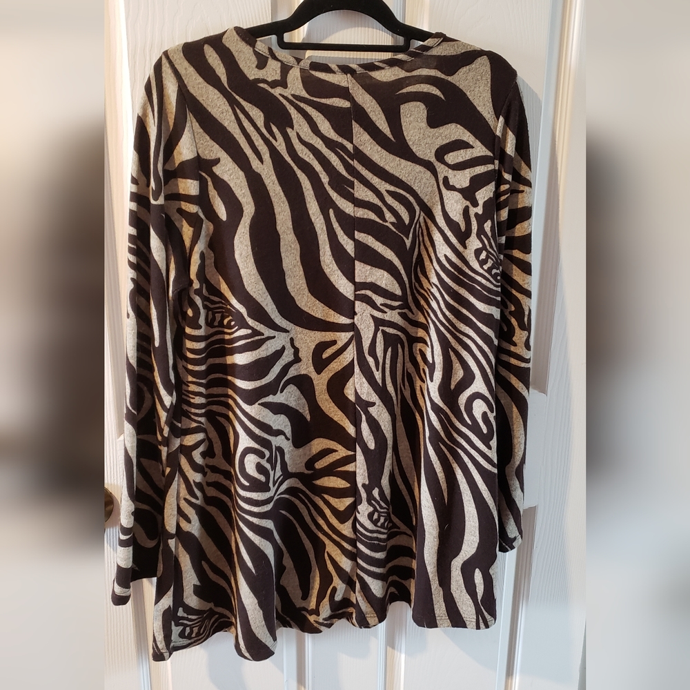Tunic top from Celeste - Picture 2 of 3